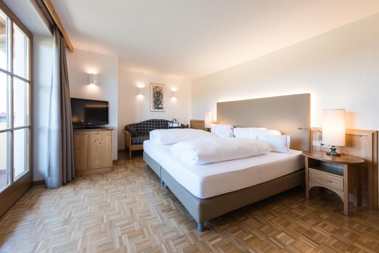 Hotel Alpenflora Castelrotto Bagian luar foto