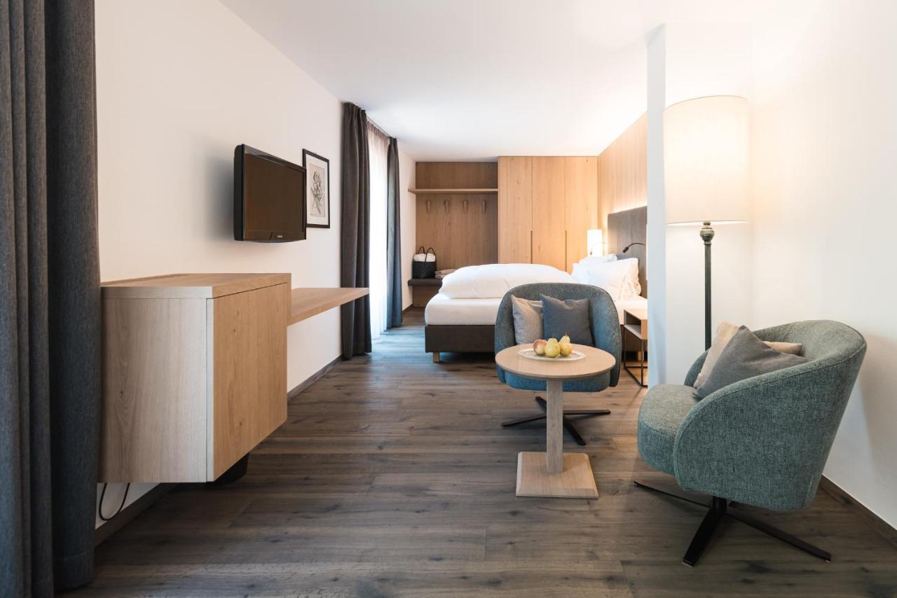 Hotel Alpenflora Castelrotto Bagian luar foto